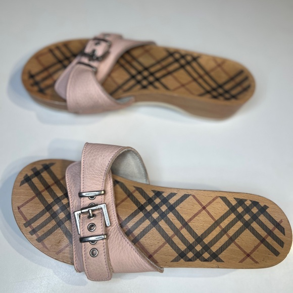 Authentic Burberry Clogs / Mule Sandals - Picture 10 of 13
